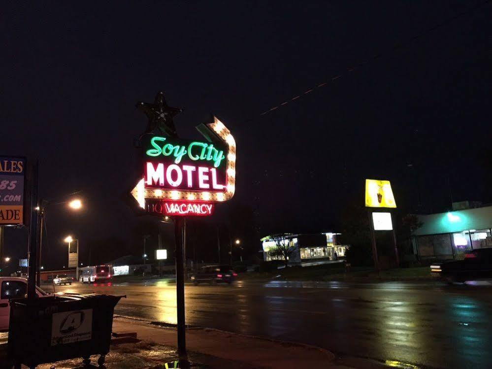 Soy City Motel Decatur Esterno foto
